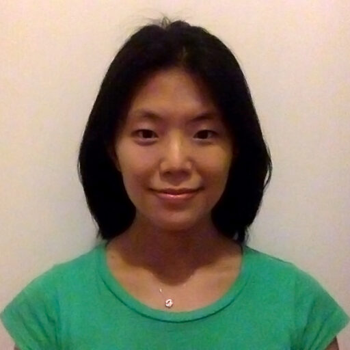 Portrait photo of Josephine Suh