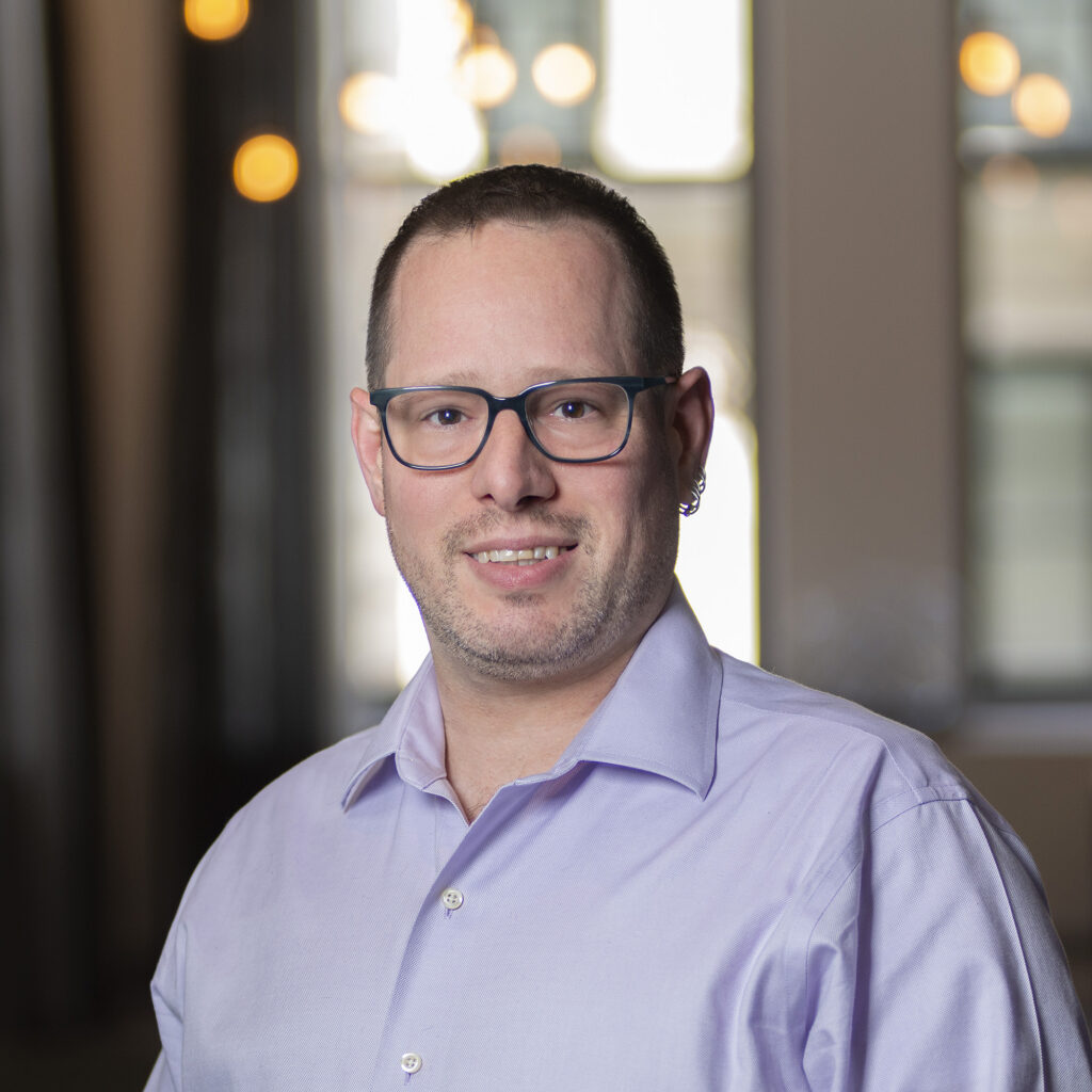 Portrait photo of Jonathan Tischio