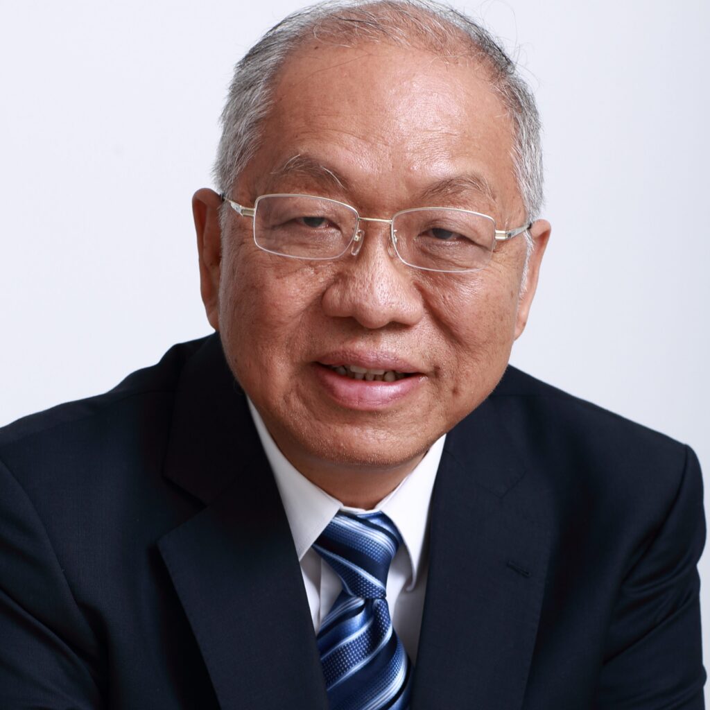 Portrait photo Shing-Tung Yau