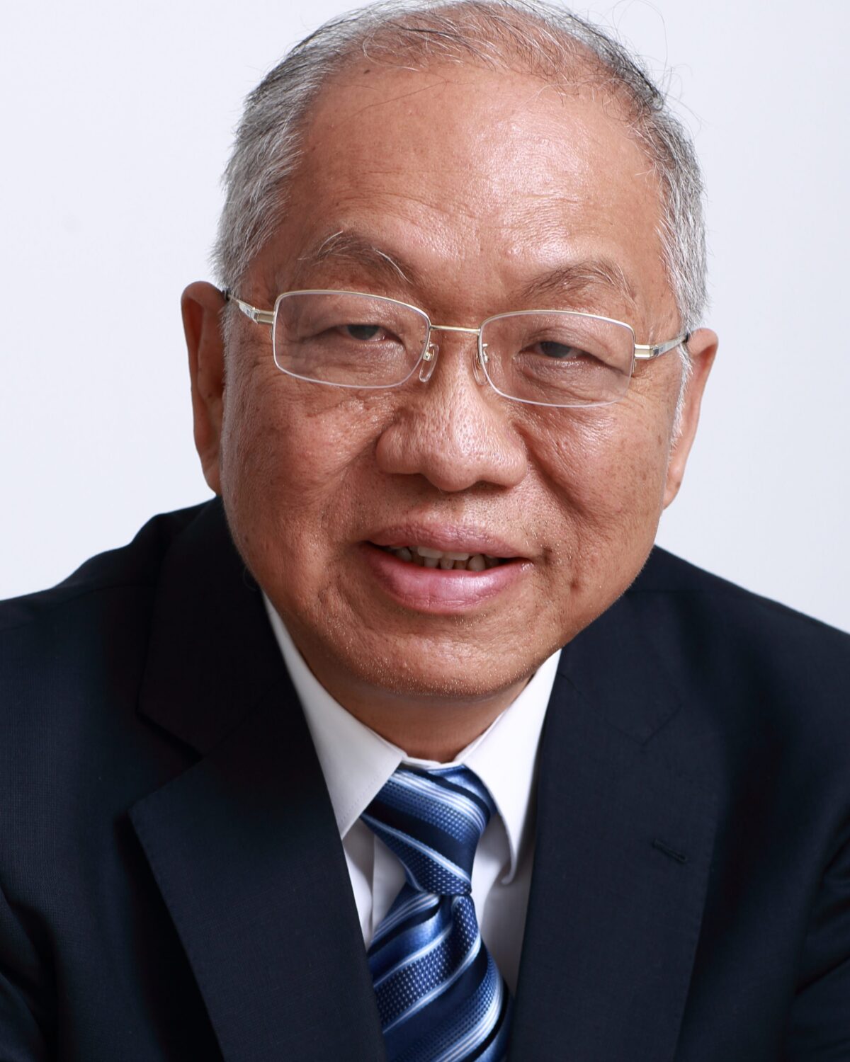 Portrait photo Shing-Tung Yau