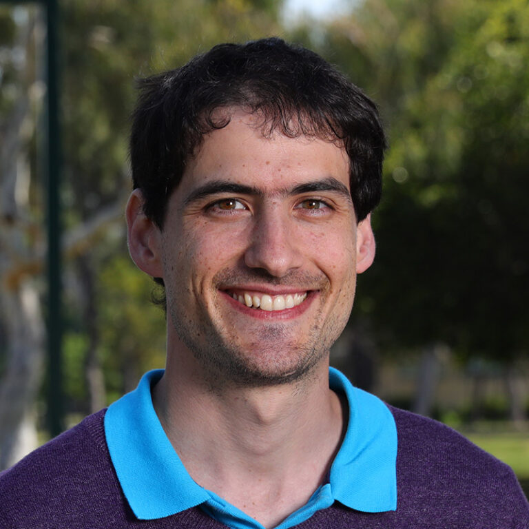 Portrait photo of Yuval Peled