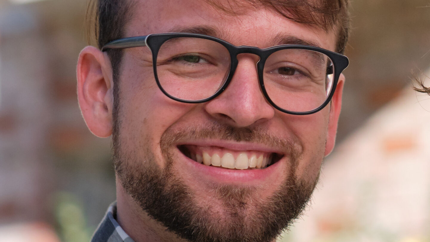 A portrait photo of Alex Williams.