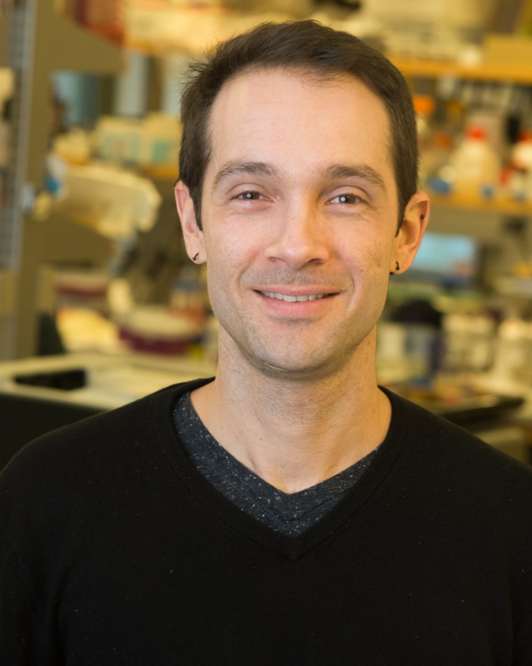 Image of Daniel Mucida