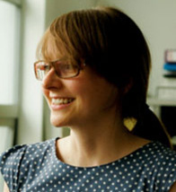Headshot of SFARI Investigator Emma Meaburn.