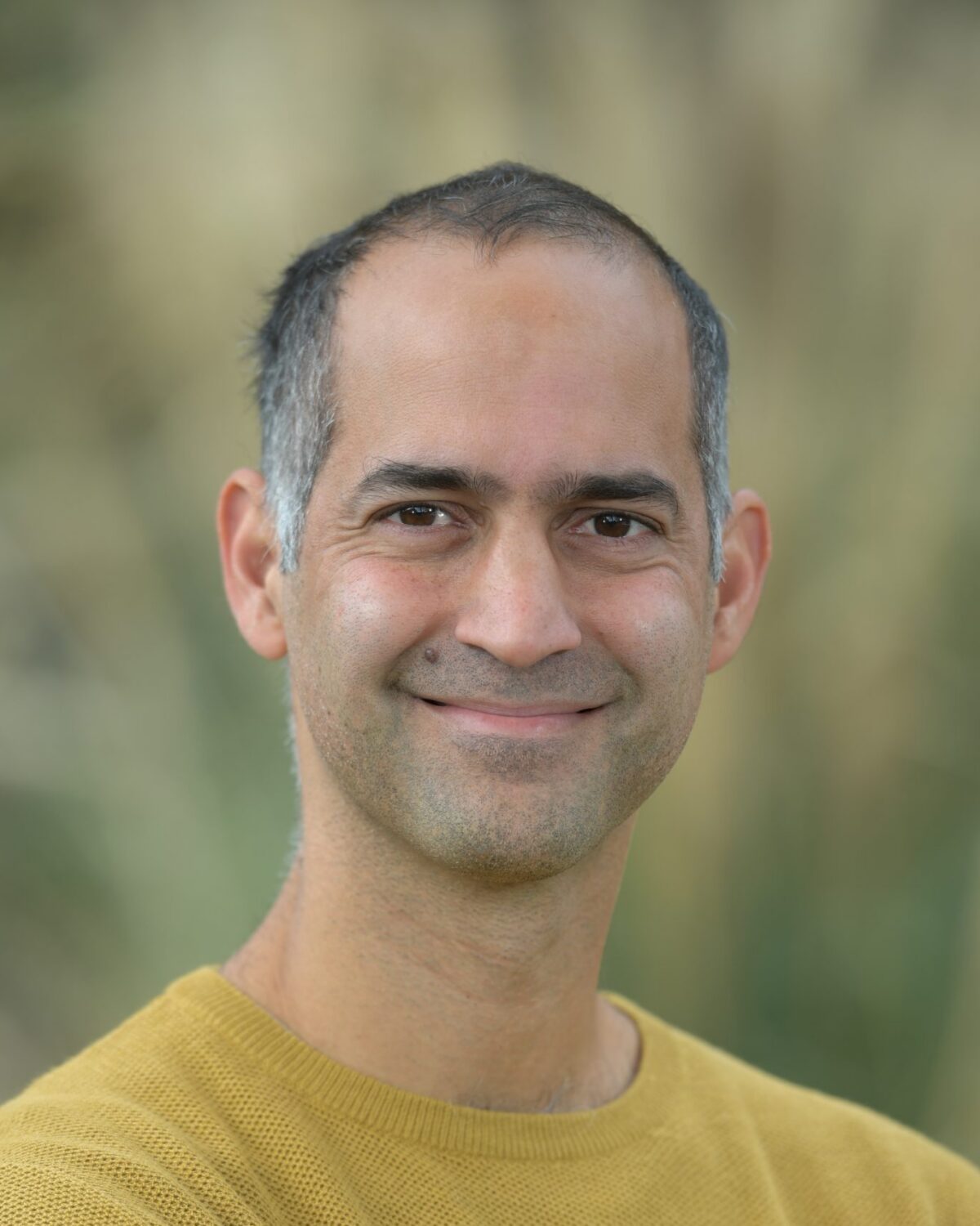 Headshot of Investigator Ariel Gilad.