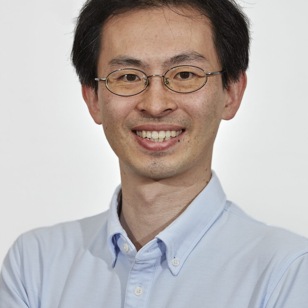 Headshot of Hiroki Asari.