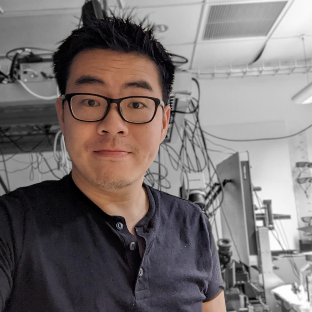 Headshot of SFARI Bridge to Independence Fellow Cheen Euong Ang.