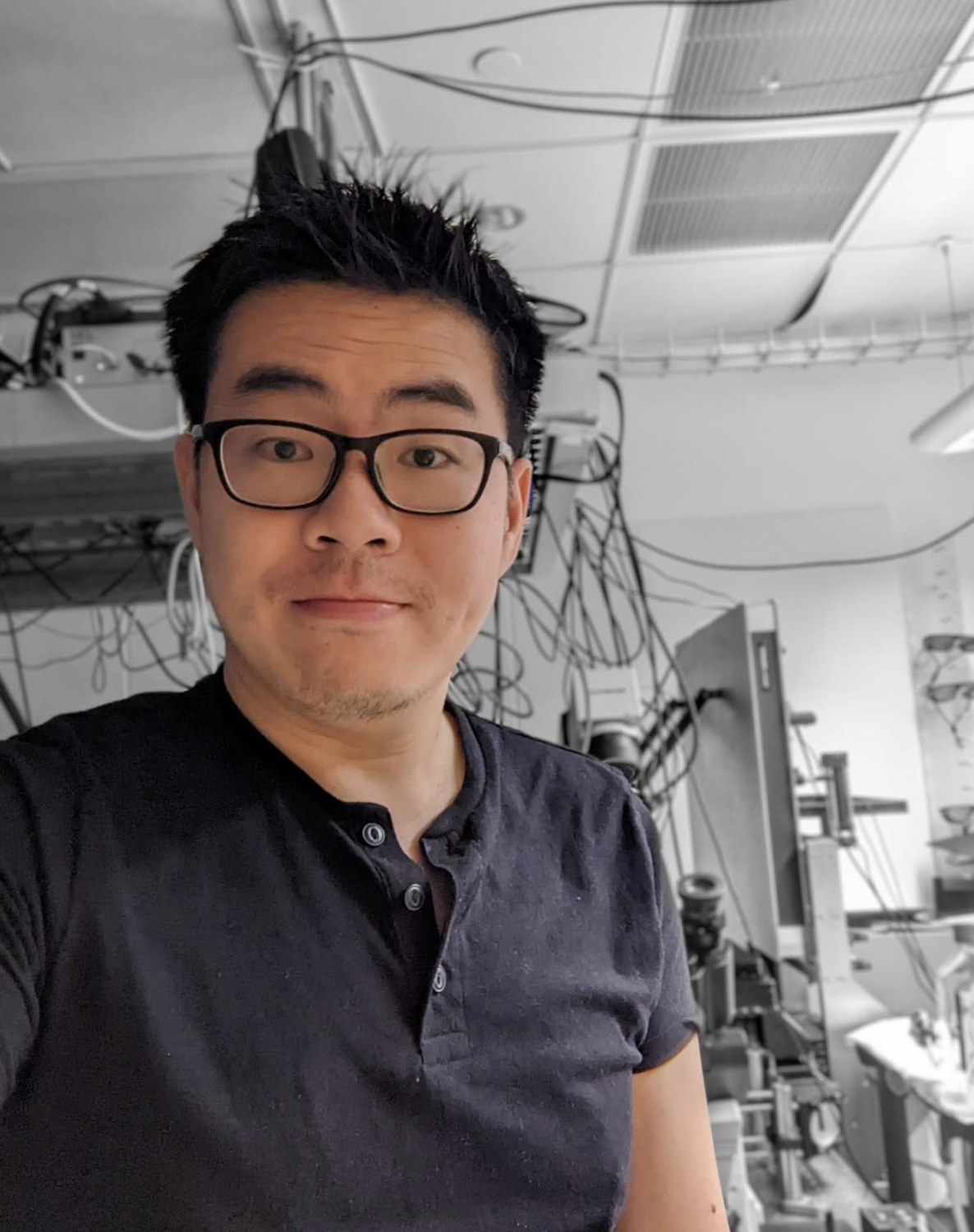 Headshot of SFARI Bridge to Independence Fellow Cheen Euong Ang.