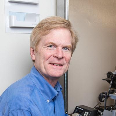 Headshot of SFARI Investigator Christopher Walsh.