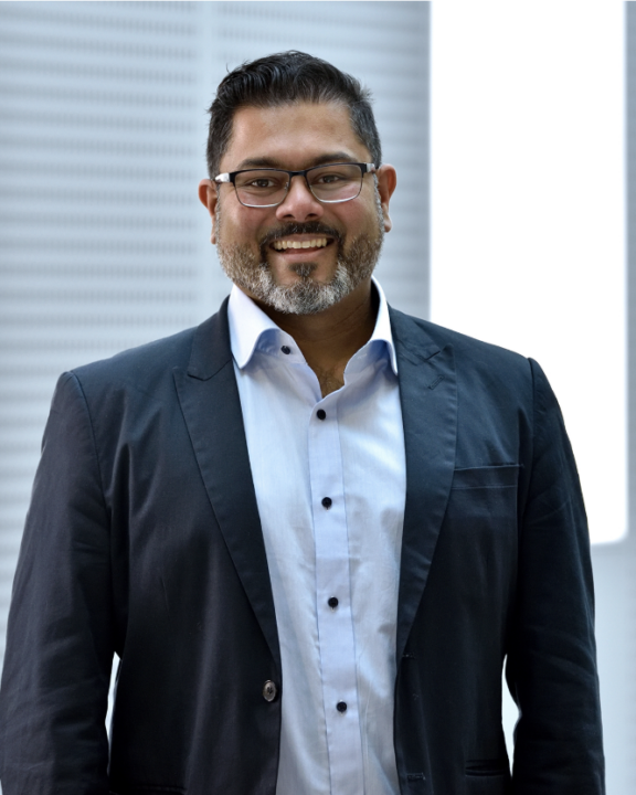 Headshot of SFARI Investigator Deepak P. Srivastava.