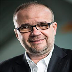 Headshot of SFARI Investigator Gabor Marth.