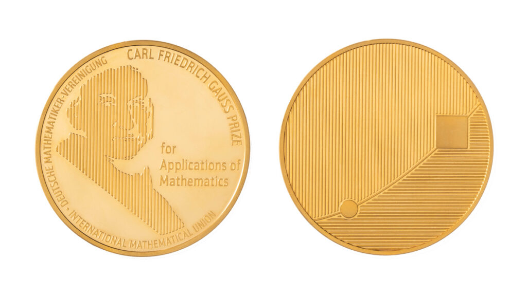 A photo of the front and back of the Carl Friedrich Gauss Prize Medal.