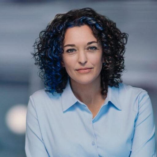 Portrait of SFARI Investigator Jessica Cardin.