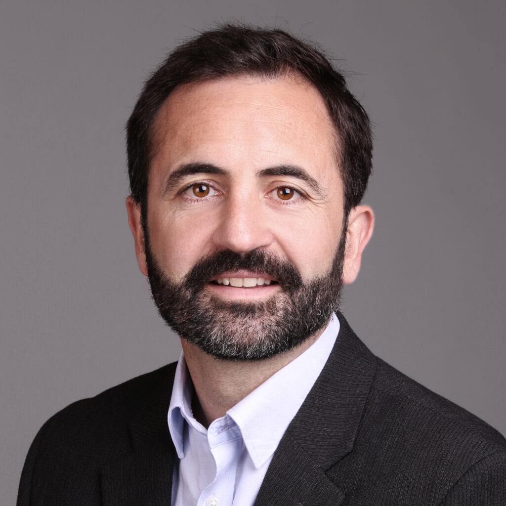 Headshot of SFARI Investigator Edmund Lalor.