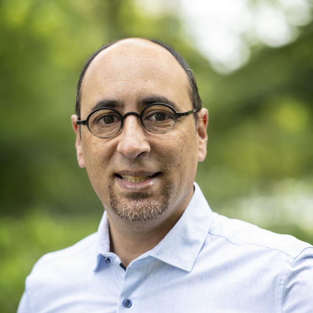 Nael Nadif Kasri headshot.