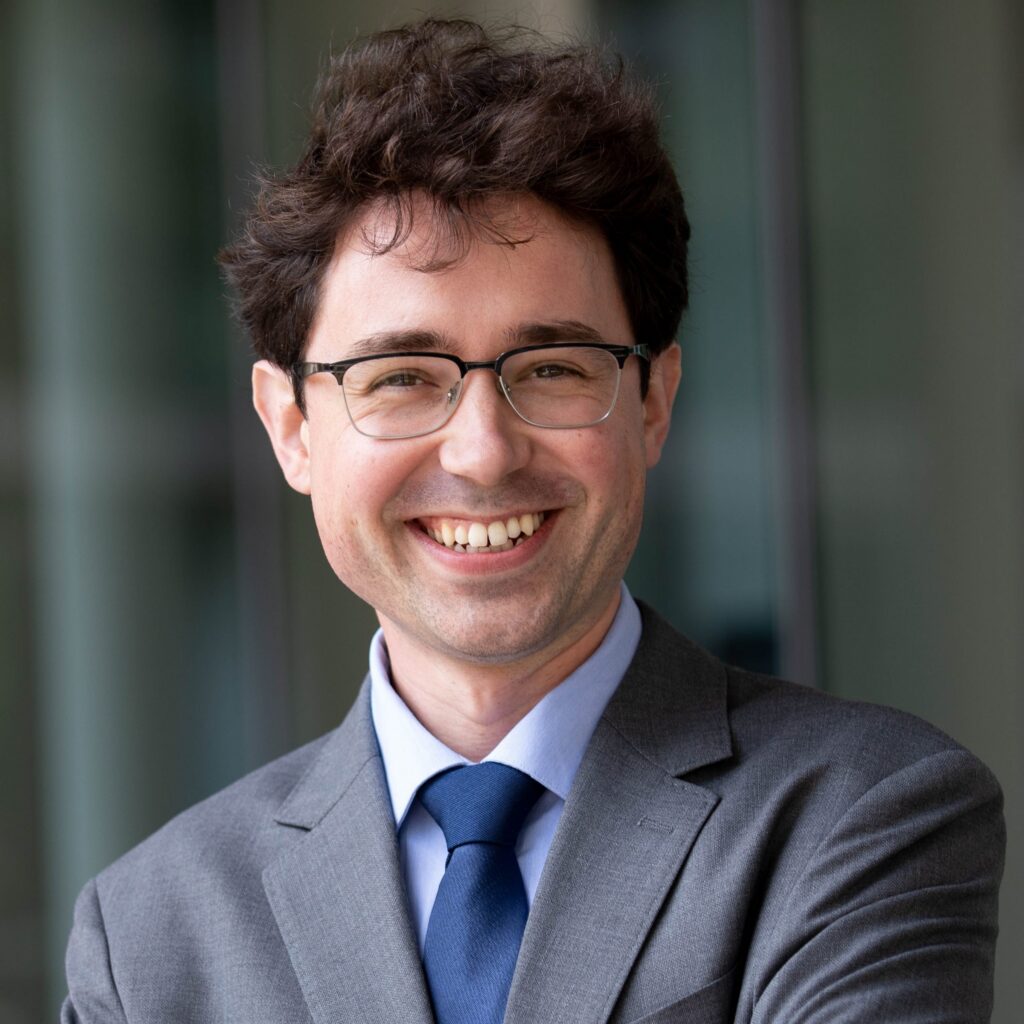 Tomasz Nowakowski headshot.