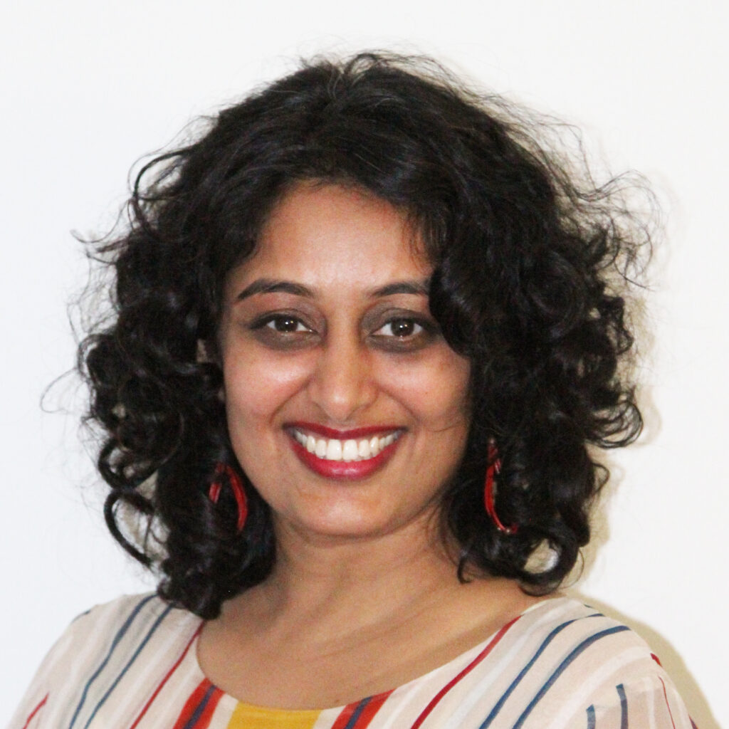 Portrait of SFARI Investigator Aakanksha Singhvi.