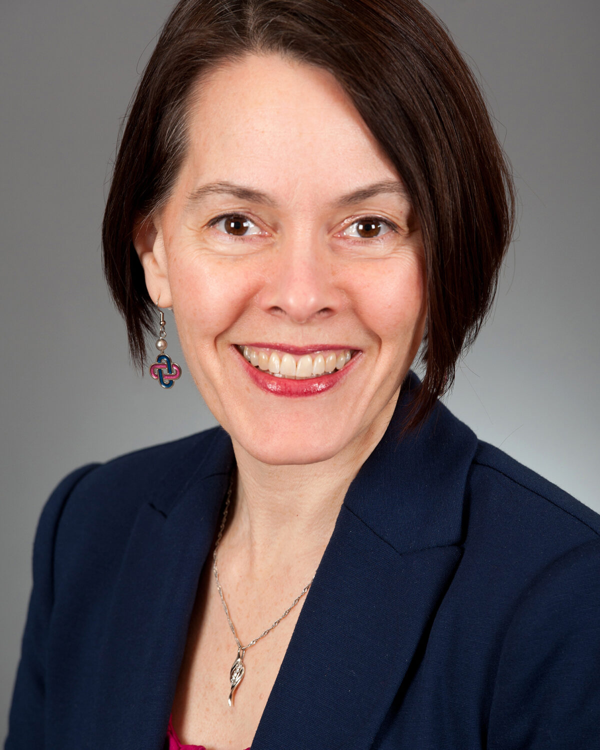 Headshot of SFARI Investigator Carolyn Bridgemohan.