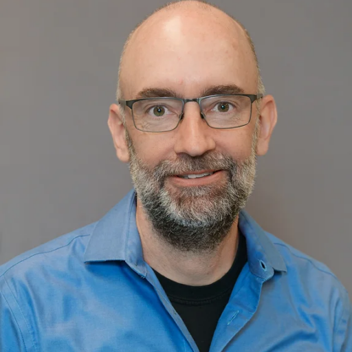 Headshot of SFARI Investigator Scott Murray.