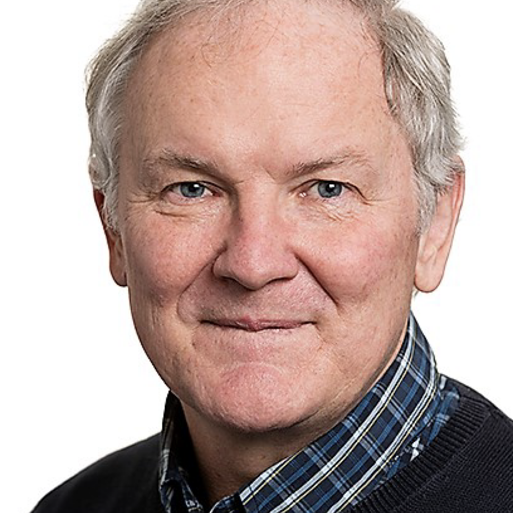 Headshot of SFARI Investigator Charles Newton.