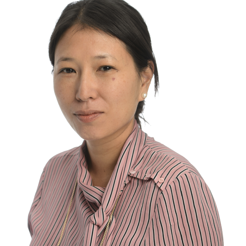 Headshot of SFARI Investigator Eva Loth.