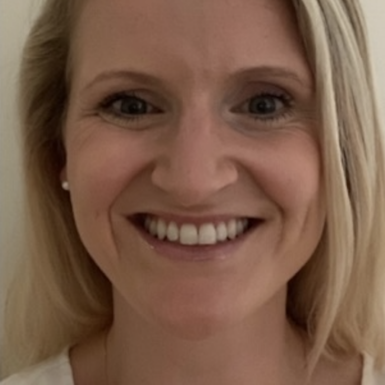 Image of Rachel Kelly.