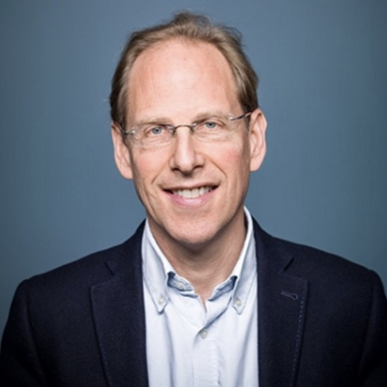 Headshot of SFARI Investigator Simon Baron-Cohen.