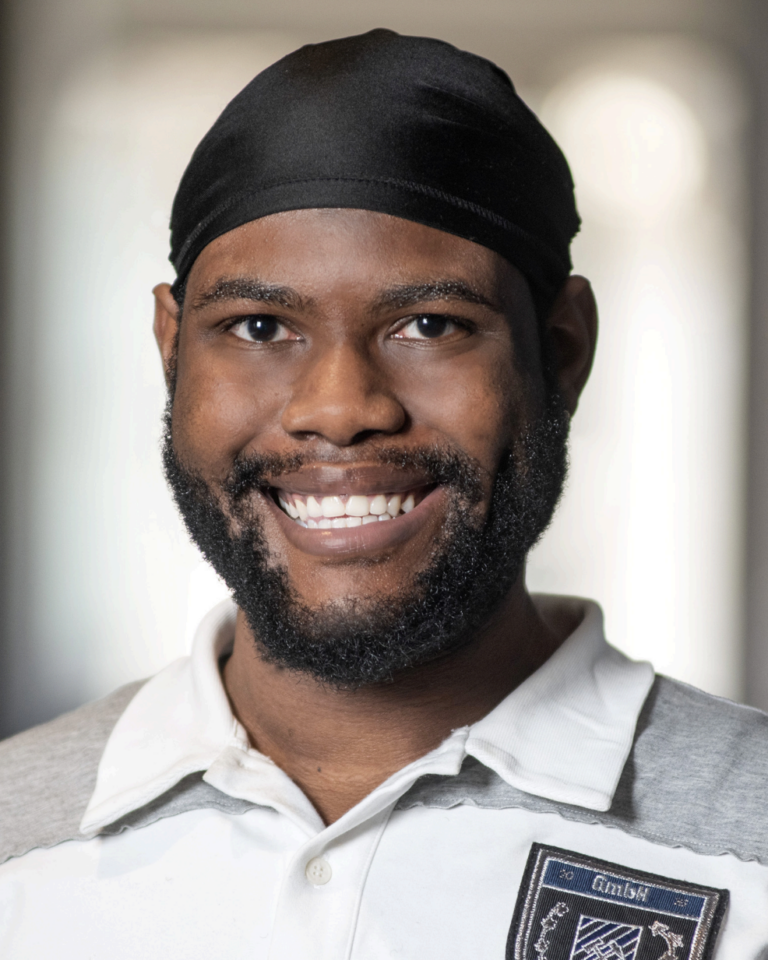Tisshawrn Phillip headshot.