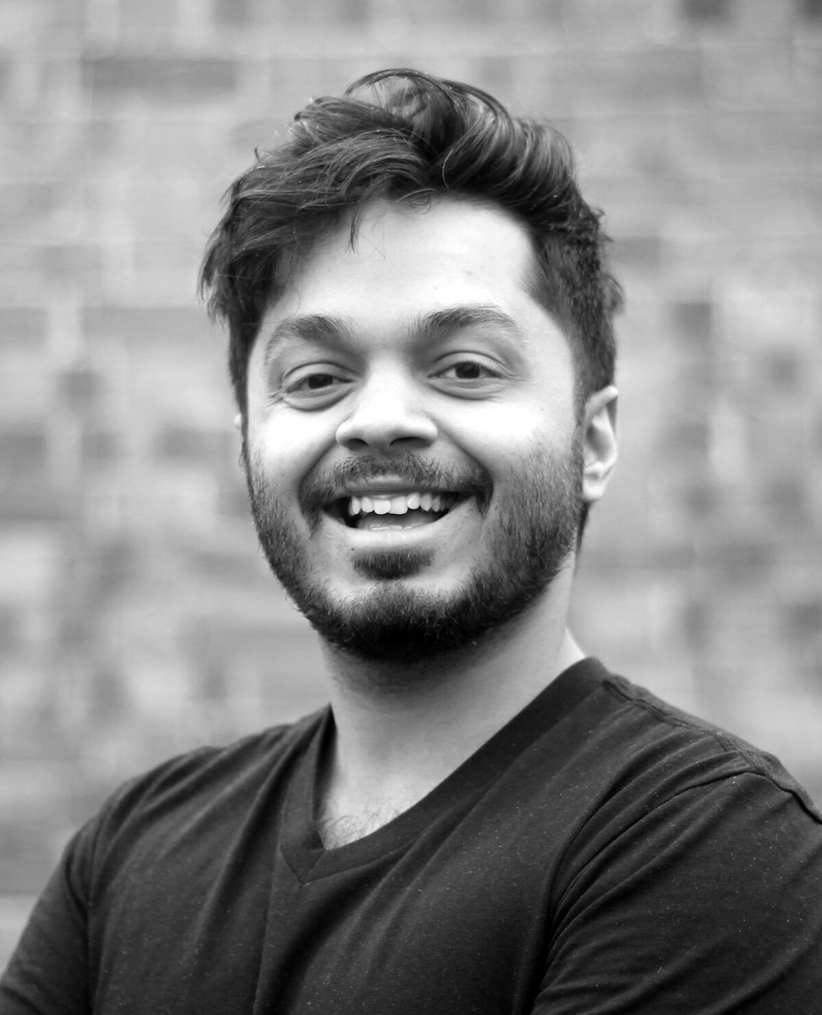 Varun Warrier headshot.
