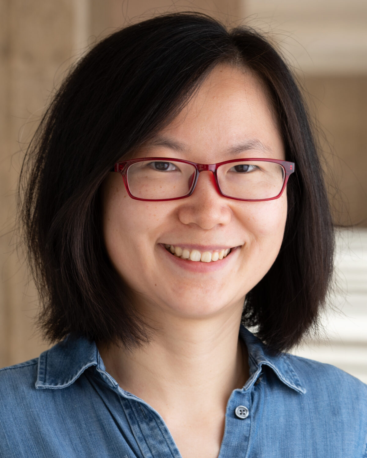 Image of Investigator Zhuzhu Zhang.