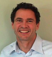 Headshot of SFARI Investigator Eric Courchesne.