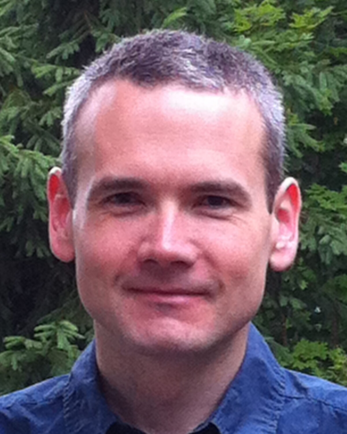Headshot of SFARI Investigator James Noonan.