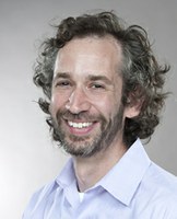 Headshot of SFARI Investigator Jeremy Amiel Rosenkranz.