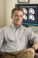 Headshot of Investigator Kevin Pelphrey.