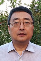 Headshot of Investigator Shenfeng Qiu.