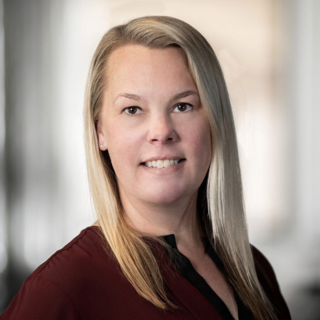 A portrait of Amanda Hallberg Greenwell