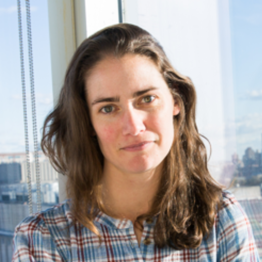 Erin Barnhart headshot.